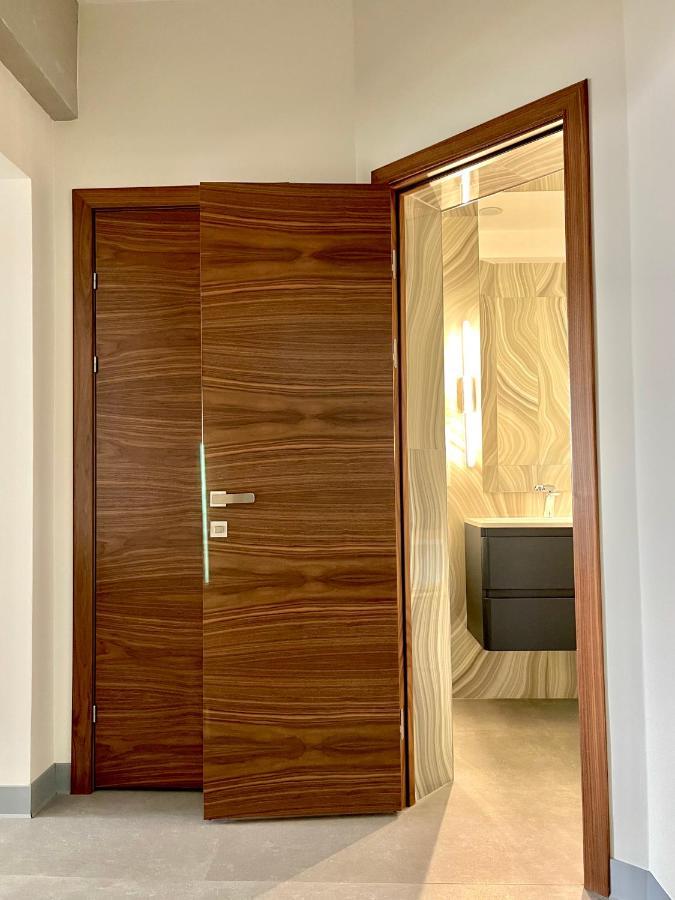 Logvinenko apartment Bishkek Esterno foto